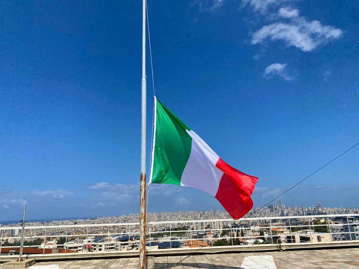 Italy in Lebanon tweet media