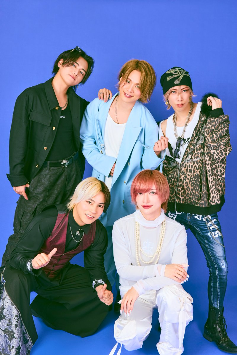 oshiraku's tweet photo. 🎤推し楽 インタビュー👀✨

2nd写真集「#PiecebyPiece」発売中📚
YouTubeチャンネル登録者数140万人超えの #リアルピース が登場💫
ソロカット含め📷13枚❣️

詳細はこちら👉https://t.co/cpxdhoI6YX

写真集の出来栄えや撮影裏話、今後の野望までたっぷり語ってくれました😉

@R_ealpiece https://t.co/hkkb6z1S78