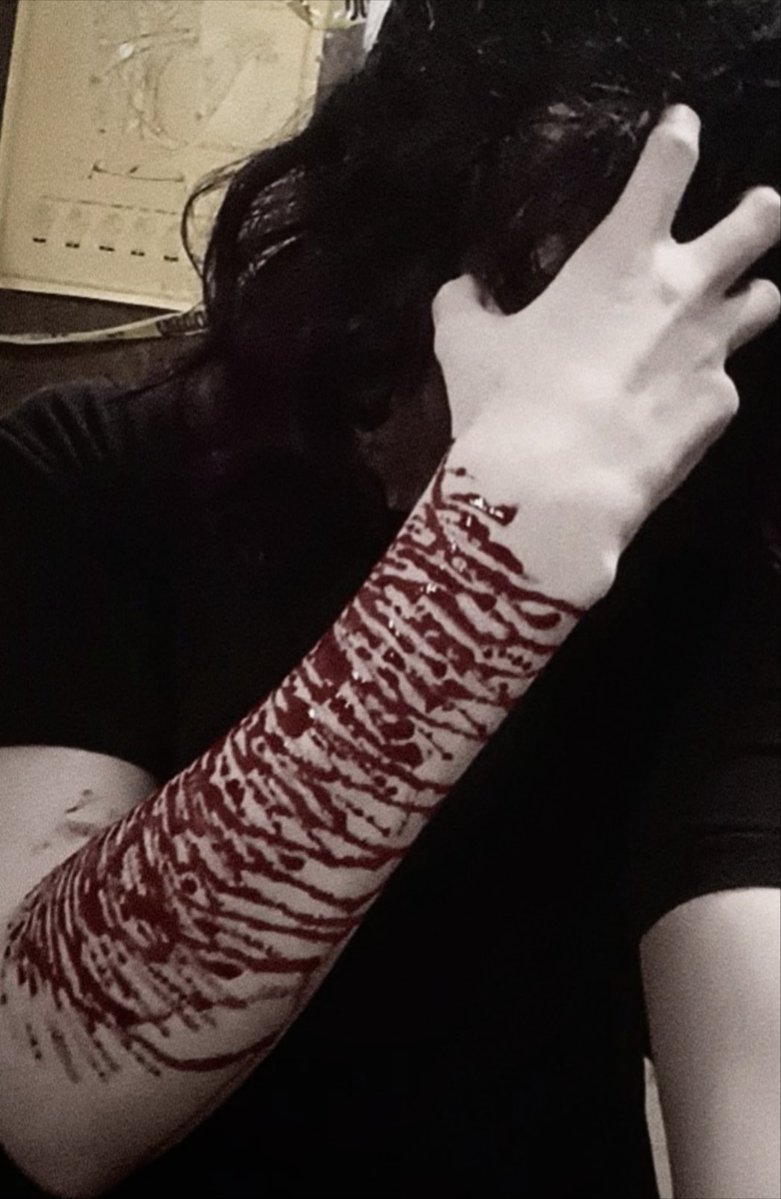 Droopy.face tweet media