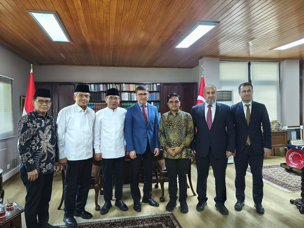 Ulil Abshar-Abdalla tweet media