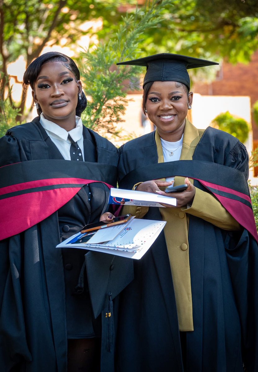 Official_TUT's tweet image. Hey TUT Fam 

Today we celebrate the Faculty of Humanities graduates from Primary Education, Mathematics, Science and Business Education , the future educators shaping young minds and building tomorrow’s leaders.

  #ClassOf2026