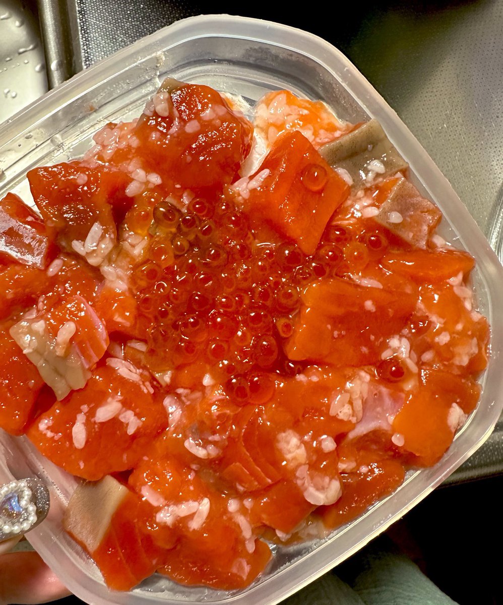 雲丹肉ちゃん tweet media