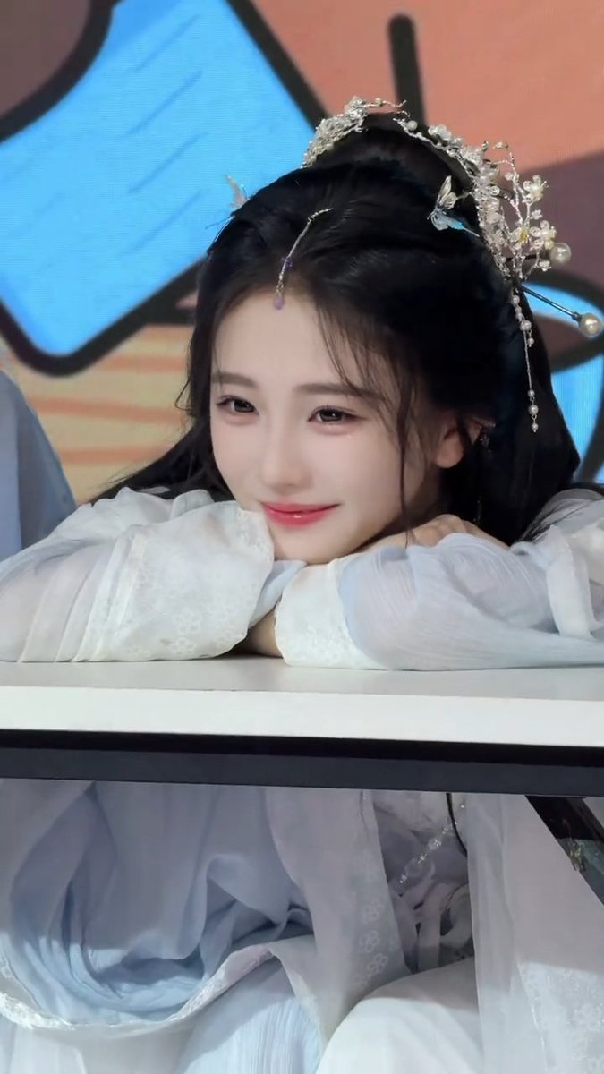 蔡文姬 tweet media