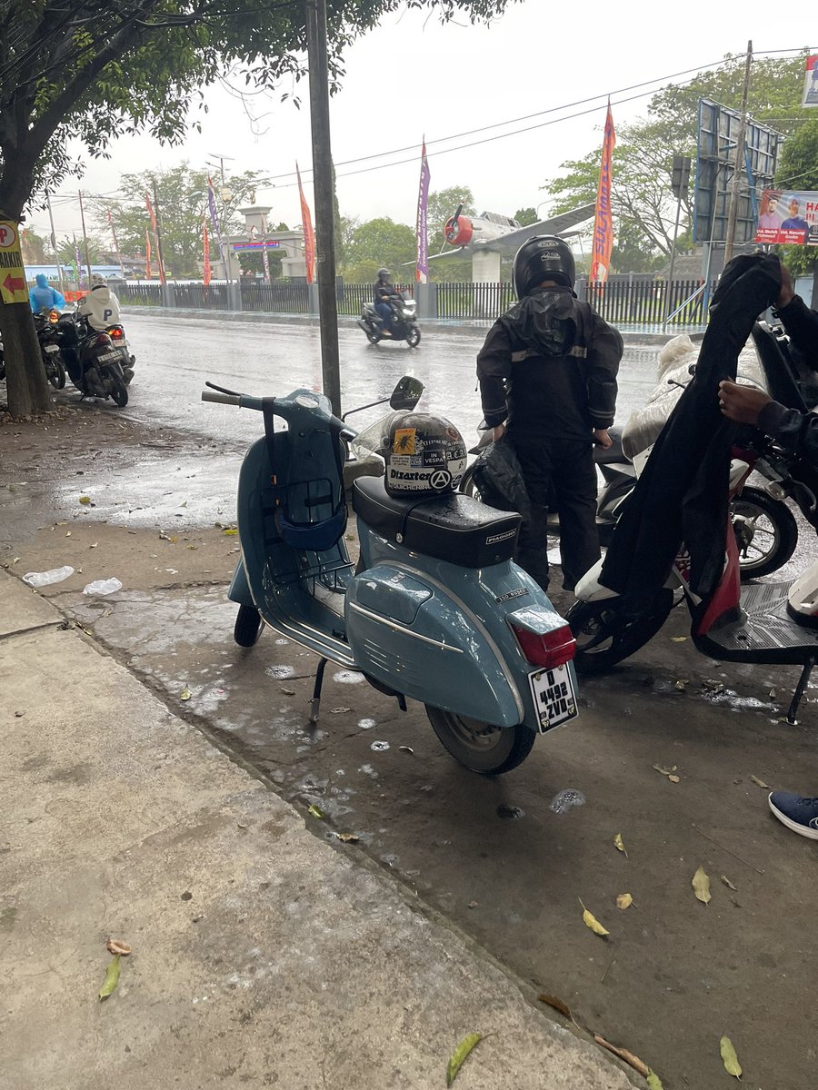 i’msotired tweet media