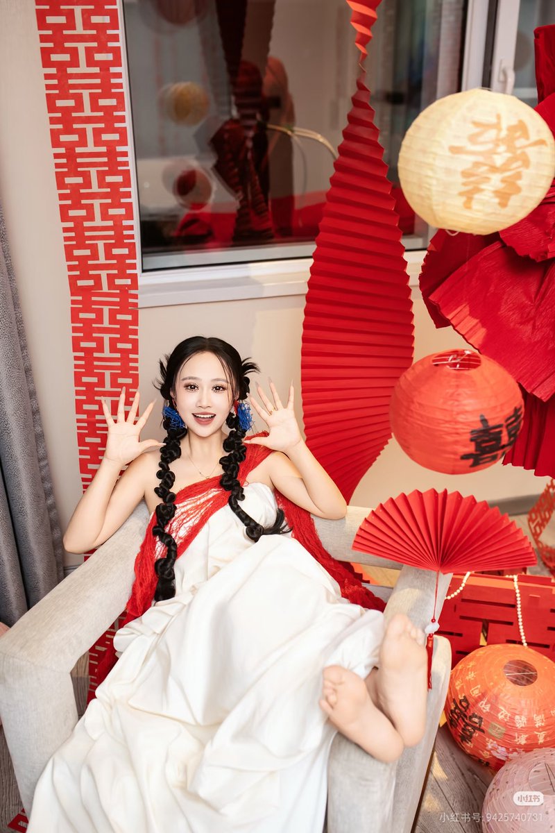 MatthjwB's tweet photo. 骚脚新娘 https://t.co/BumUzBwW5g