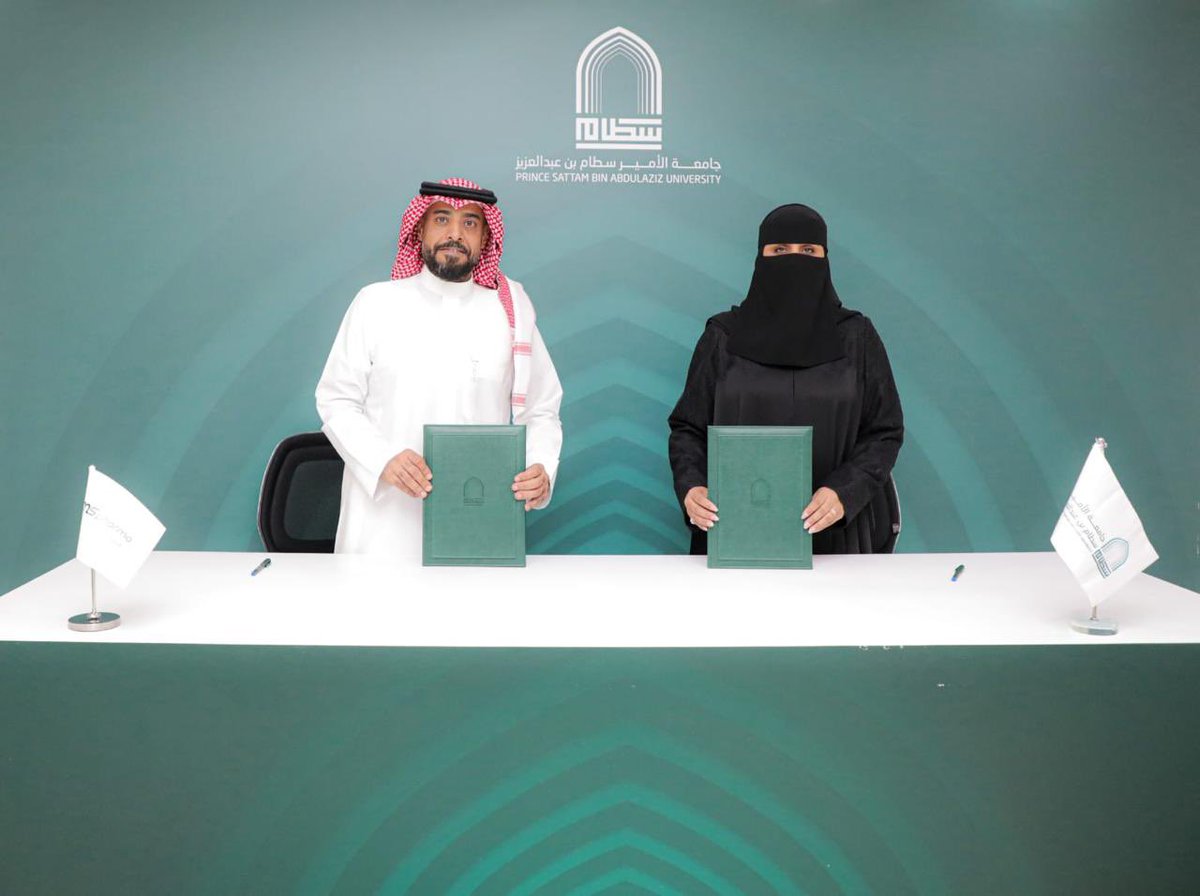 MSPharmaJO's tweet photo. تتعاون إم إس فارما السعودية مع جامعة الأمير سطام بن عبدالعزيز، انسجامًا مع #رؤية_السعودية_2030، لربط القطاع الأكاديمي بالصناعي وتمكين الكفاءات الصيدلانية المستقبلية من اكتساب خبرات عملية، بما يسهم في بناء كوادر مؤهلة.
اقرأ الخبر الصحفي: https://t.co/EAMyNpHymW https://t.co/i29o7nl9Od