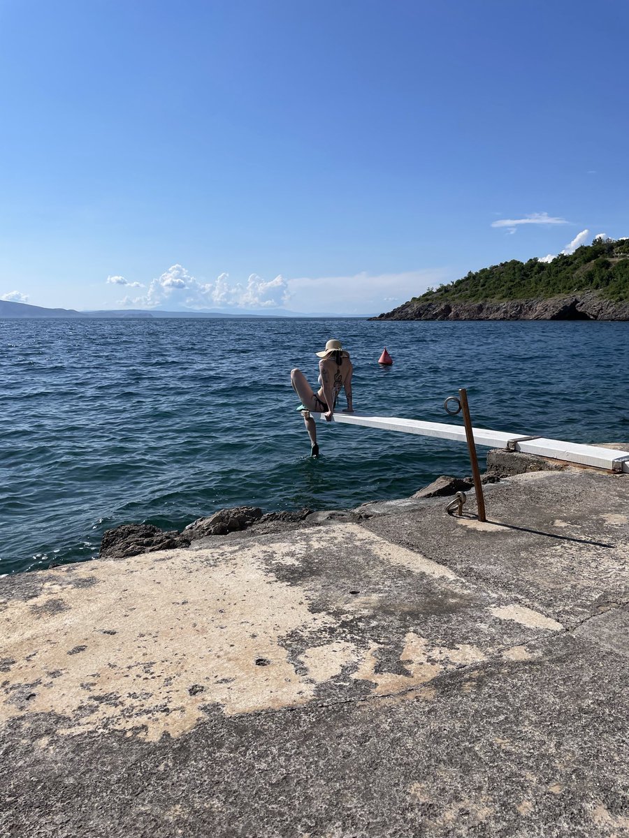 ComeOnPiggys's tweet photo. oh how the sea speaks to me
send me cash you freaks so i can go😮‍💨

#sugardaddy #sugardad #sugarmom #paymyvacation #student #blondegirl #payme #Findom #Findomme #Paypig #WalletDrain #FinancialDomination #CashSlave #HumanATM #atm #pretty
#Tribute #Drain #GoddessWorship https://t.co/3oRCYnq59k