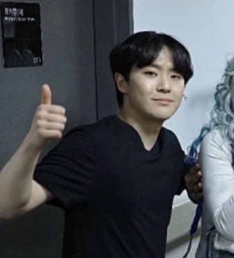몬몬이 tweet media