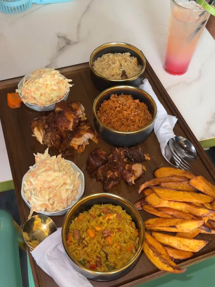 I am Oluwademilade 💙 tweet media