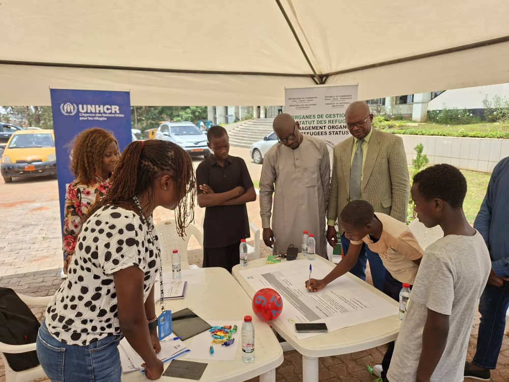 RefugeesCmr's tweet image. Thankful for the trust &amp;amp; participation of forcibly displaced communities in age &amp;amp; diversity assessments at Yaoundé 1 municipality

Assessment recommendations will guide community based protection &amp;amp; solutions actions with local authorities &amp;amp; partners in CMR🇨🇲

#Protection