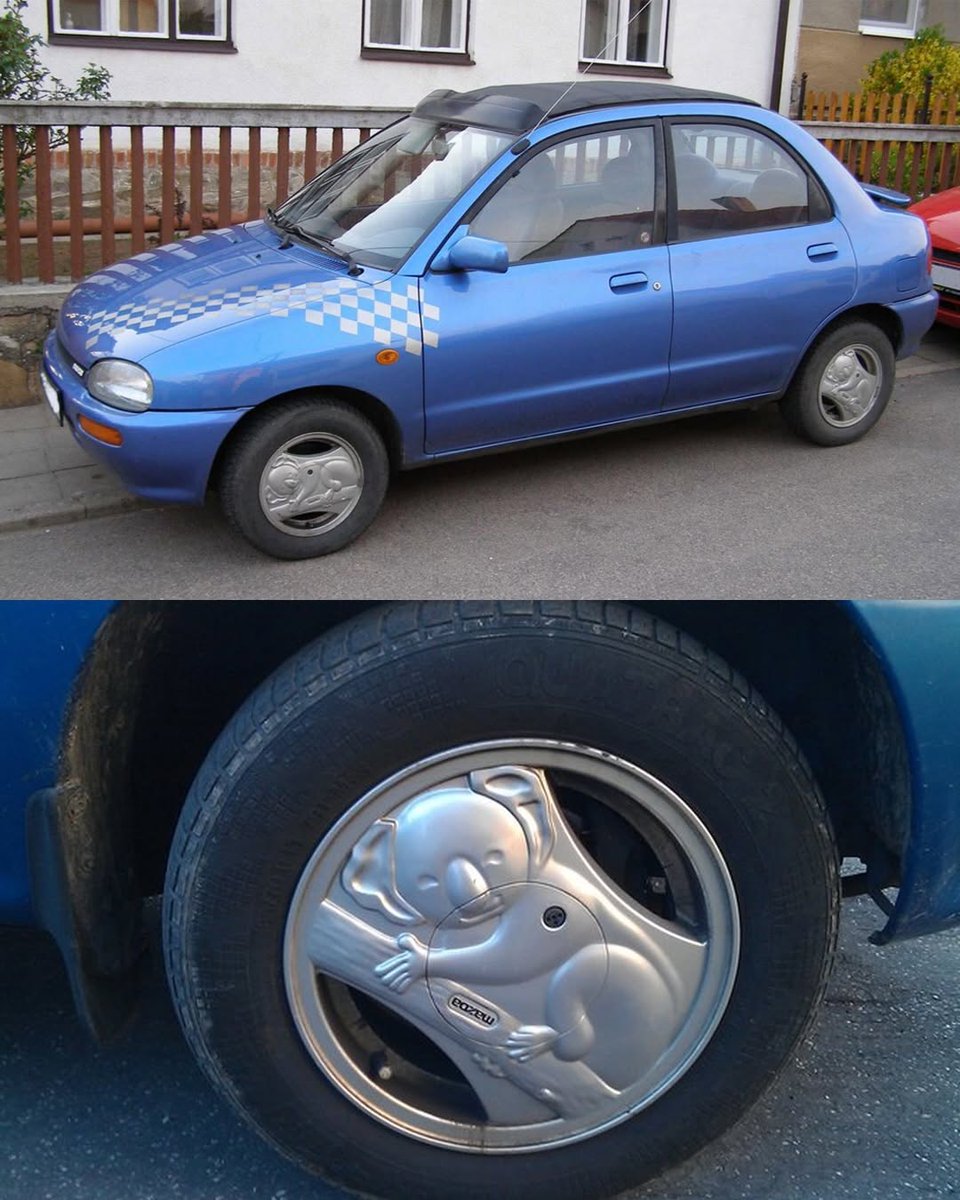 ⚆⚆⚆ tweet media