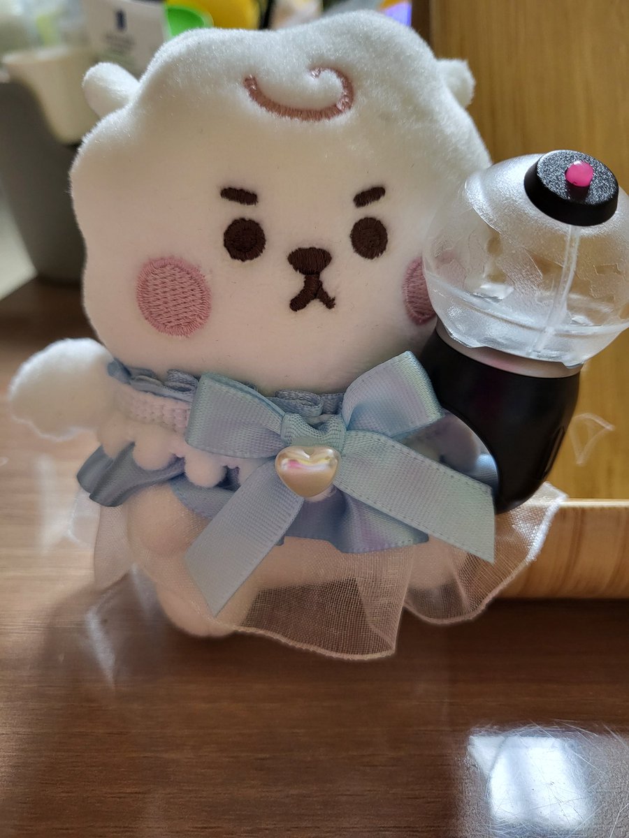 ⁷석쮠쒸 tweet media