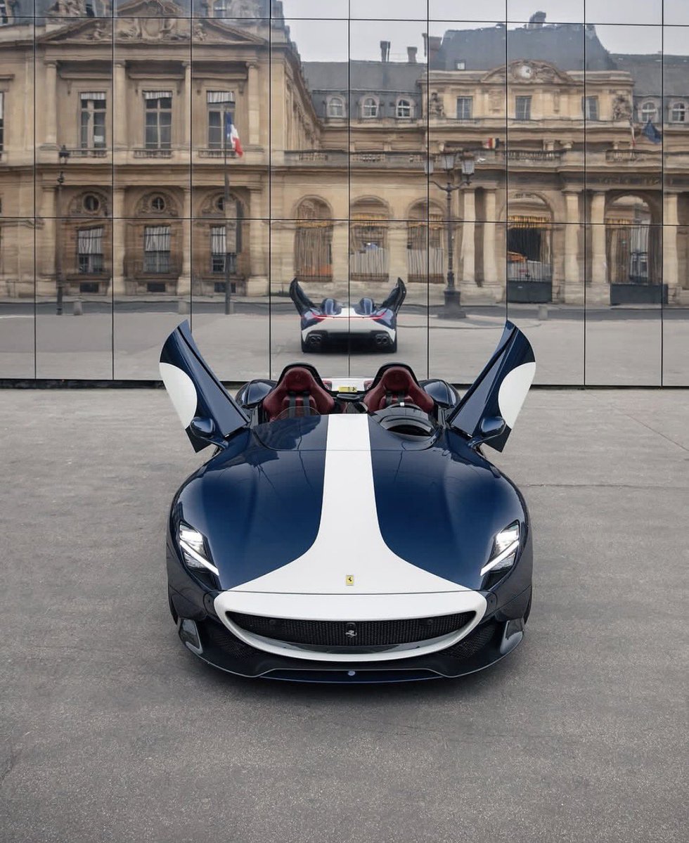 Car Grails tweet media