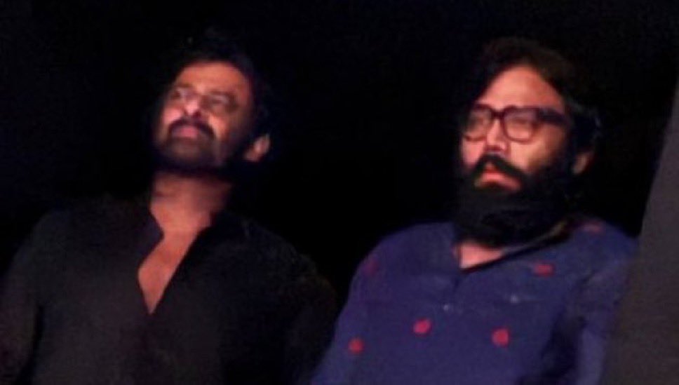 Sidhu_MB's tweet image. Vanga gadi face lo happiness ledhu 
#Spirit tho Chapter Close Director ga