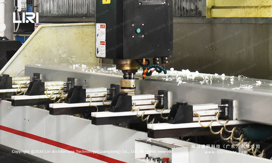 Liri Tent tweet media