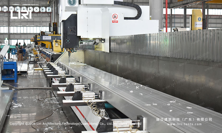 Liri Tent tweet media