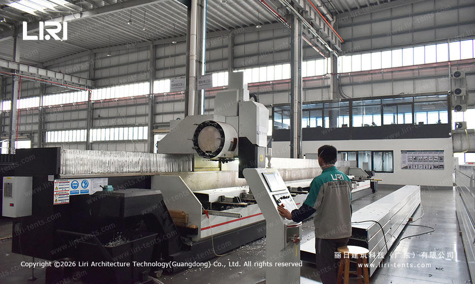 Liri Tent tweet media