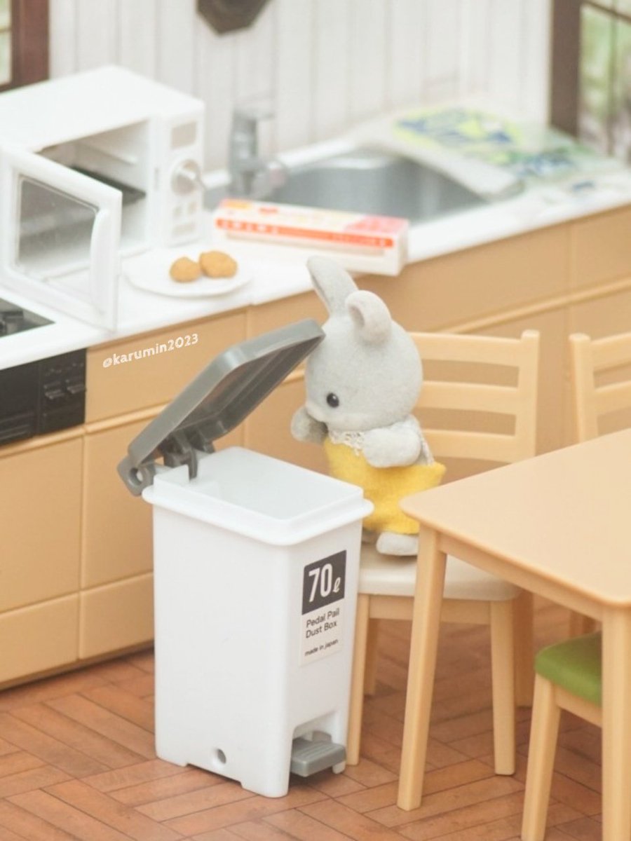 カルミン tweet media