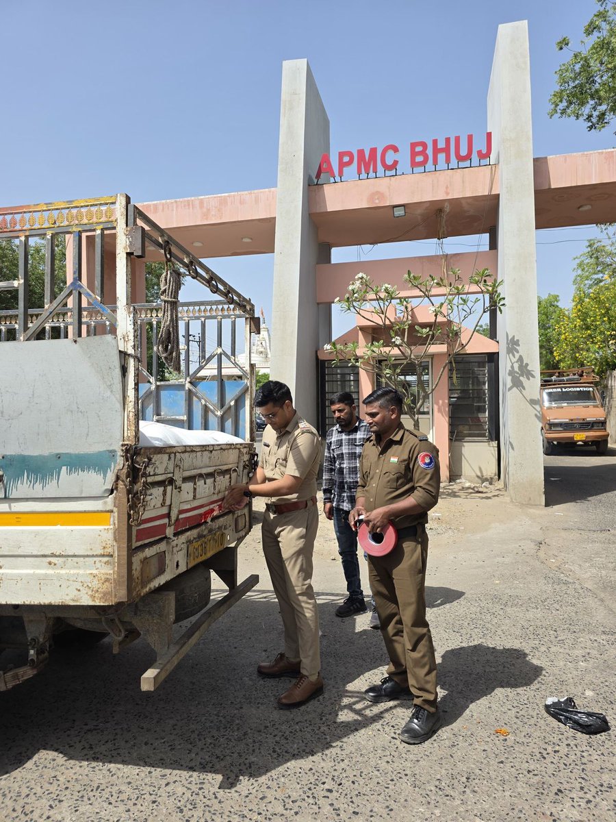 RTO Bhuj tweet media