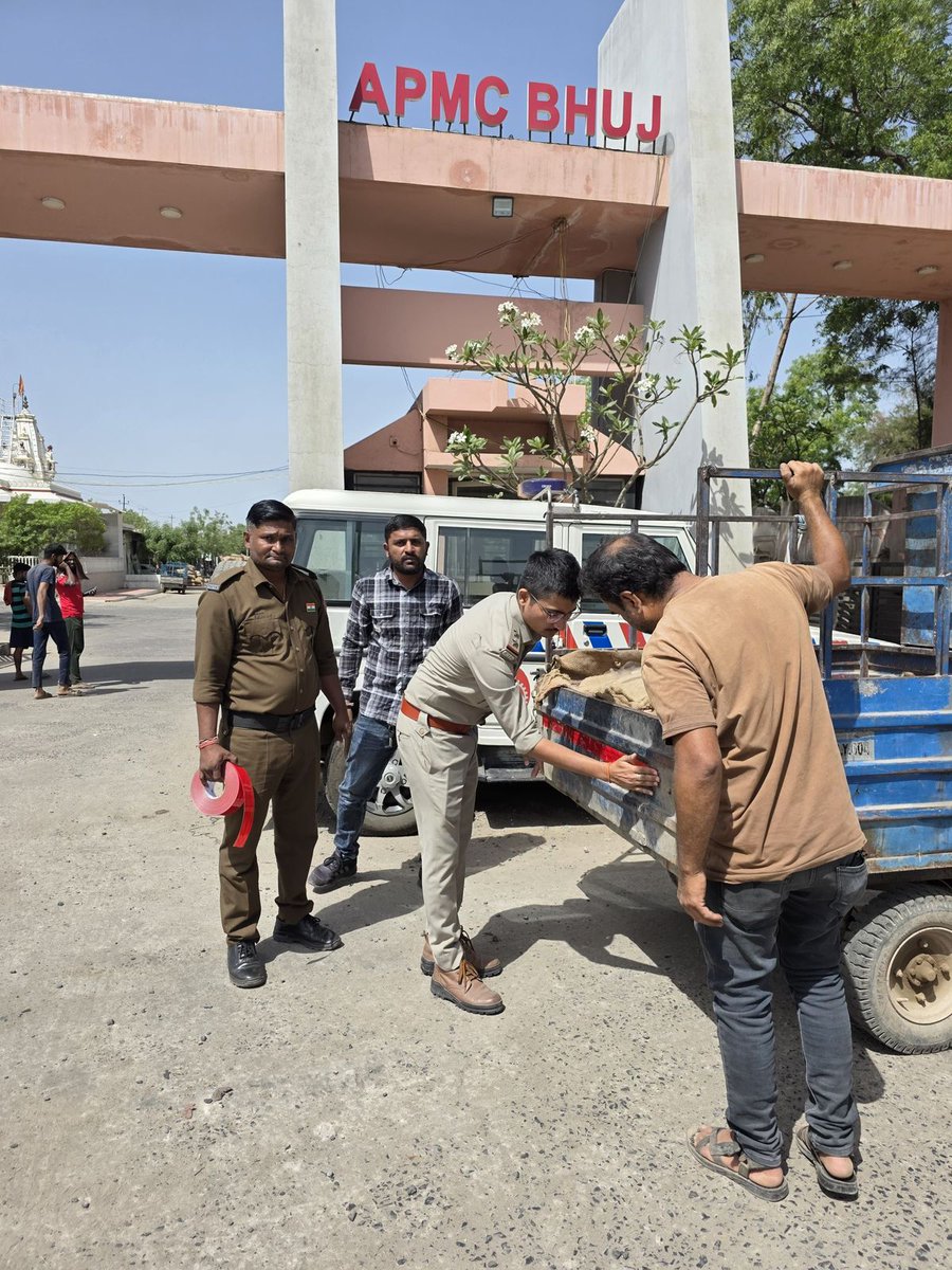 RTO Bhuj tweet media
