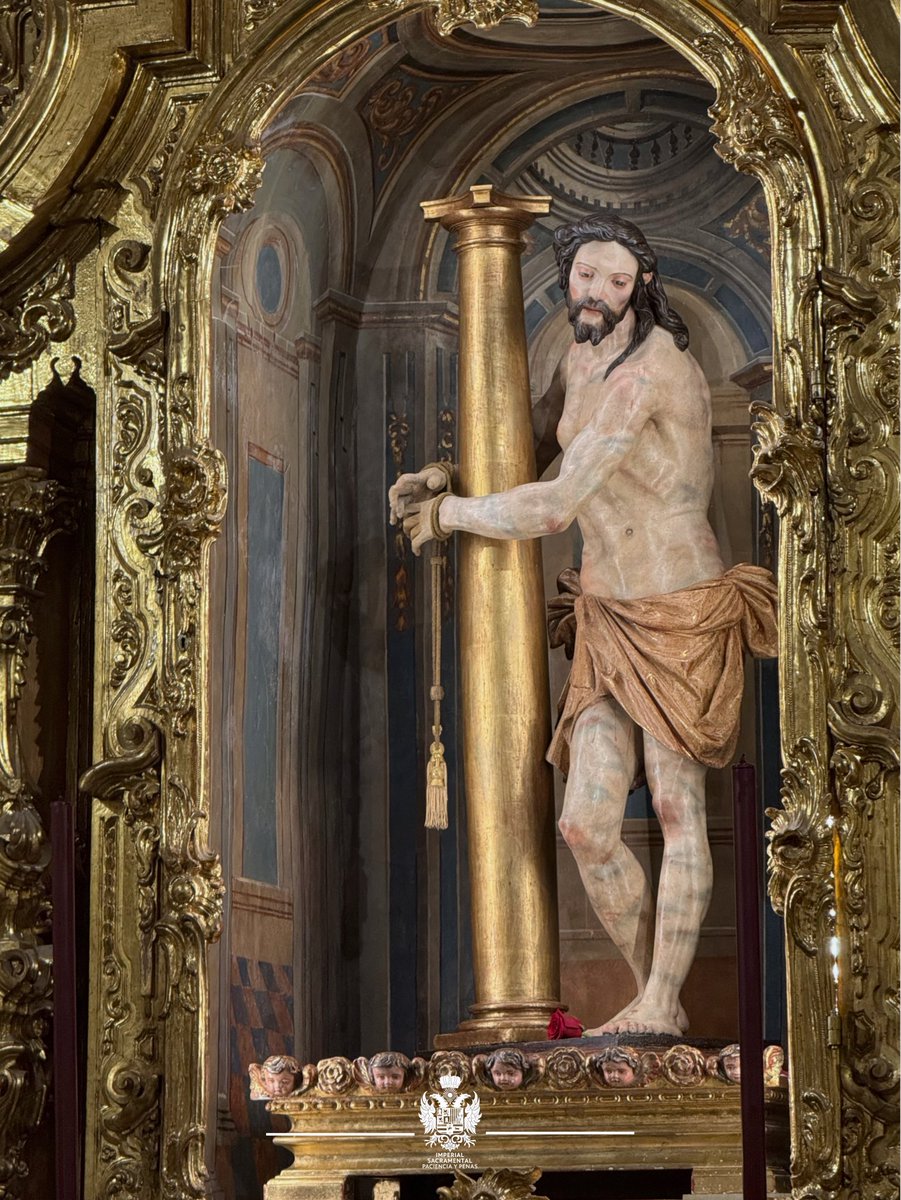 PRIOSTIA | Finalizada la semana de pasión, nuestros Sagrados Titulares ya se encuentran de nuevo en sus respectivas capillas, desde donde continuarán recibiendo las visitas y oraciones de sus fieles y devotos 

📷: Propias- Carolina Fernández 

#PacienciayPenas