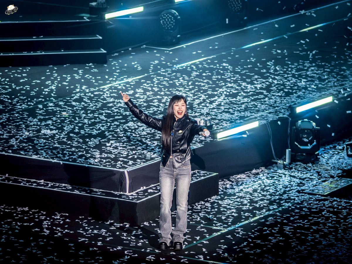 ：SING🎤 

#마마무 #MAMAMOO #휘인 #WheeIn