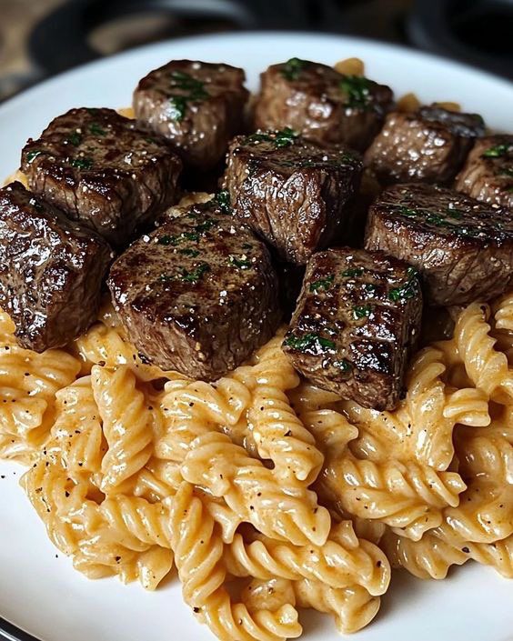 Dessert Diaries tweet media