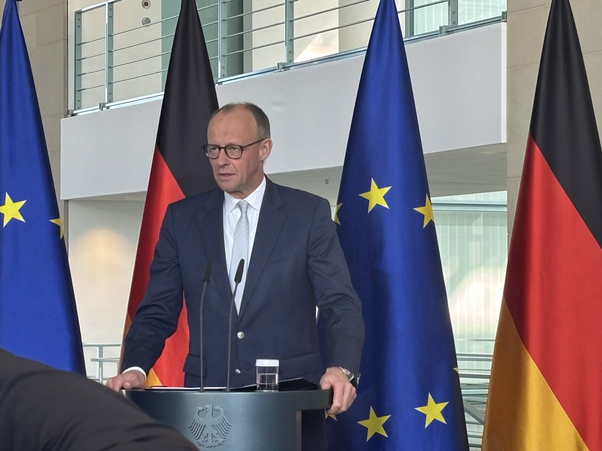 Daniel Sturm tweet media