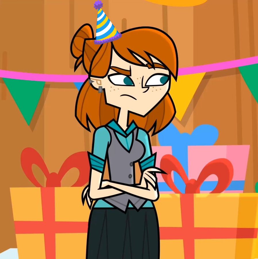 ellie vs toms pubes tweet media