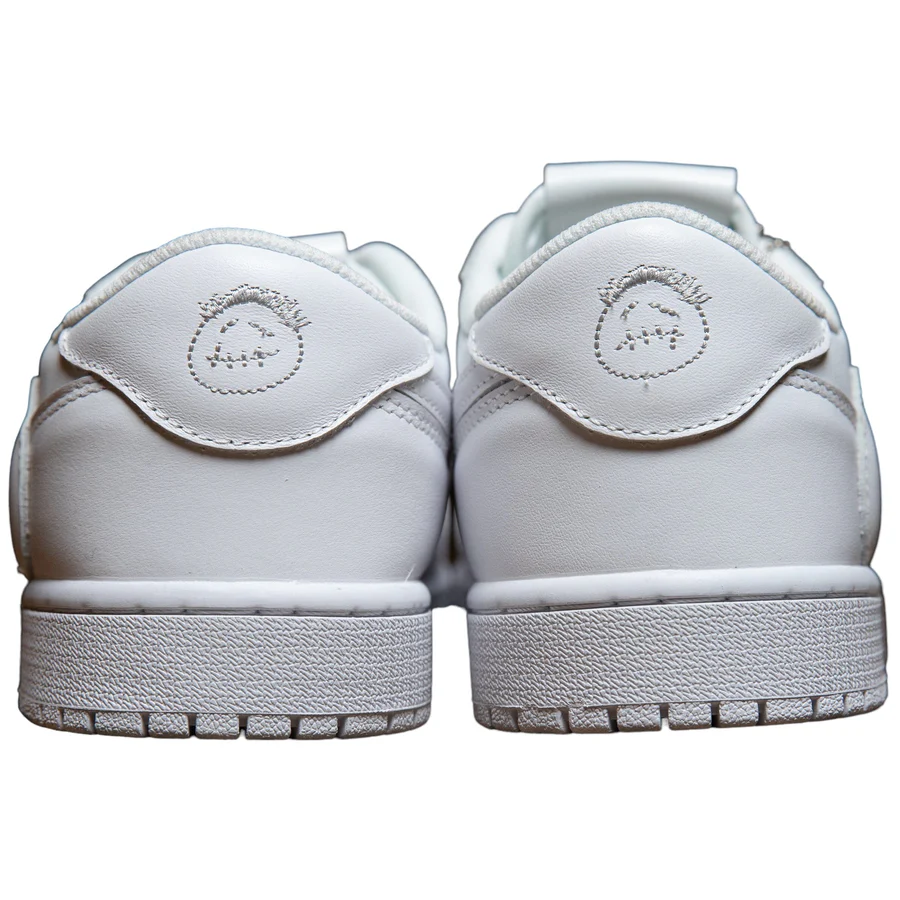 KicksFinder tweet media