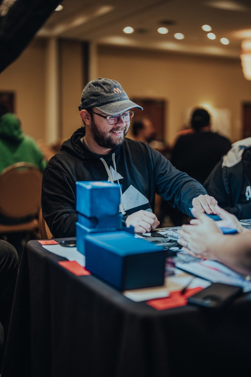 zenith_mtg's tweet photo. ⭐️Team Zen player spotlight ⭐️

Mr Evan Freedomwaffle Pierce ! @FreedomWaffle_ 

Evan is a crazy player, coach, the best photographer in the game, a member of @BasicsMtg, and all around 🐐 https://t.co/5QEMTUCNB8