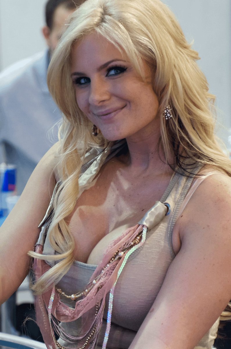 B U T C H E R tweet media