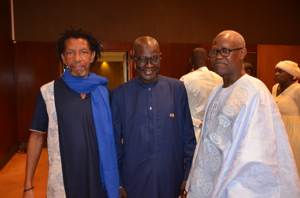 MinCult_Tourism's tweet photo. Lancement officiel ce jeudi 9 avril des #ETATS_GÉNÉRAUX du @MinCult_Tourism présidé par le Ministre #AmadouBA en présence du Secrétaire d'État #BakarySARR. Les parties prenantes &amp; +acteurs #Culture #Artisanat #Tourisme ont pris part aux travaux.
@APDA_SEN @ATouristique @s_sapco https://t.co/35V7xygNu0