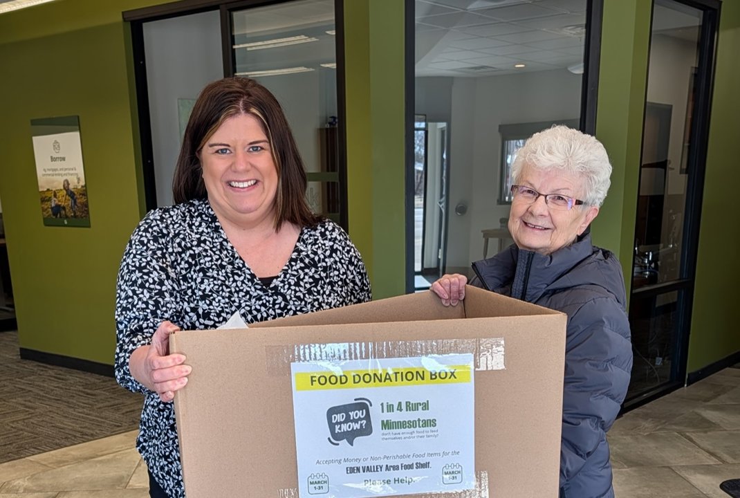 Farmers & Merchants tweet media