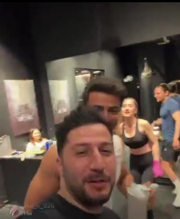 Feli ✨ 💚 #Mertes era 🪸🔥 tweet media