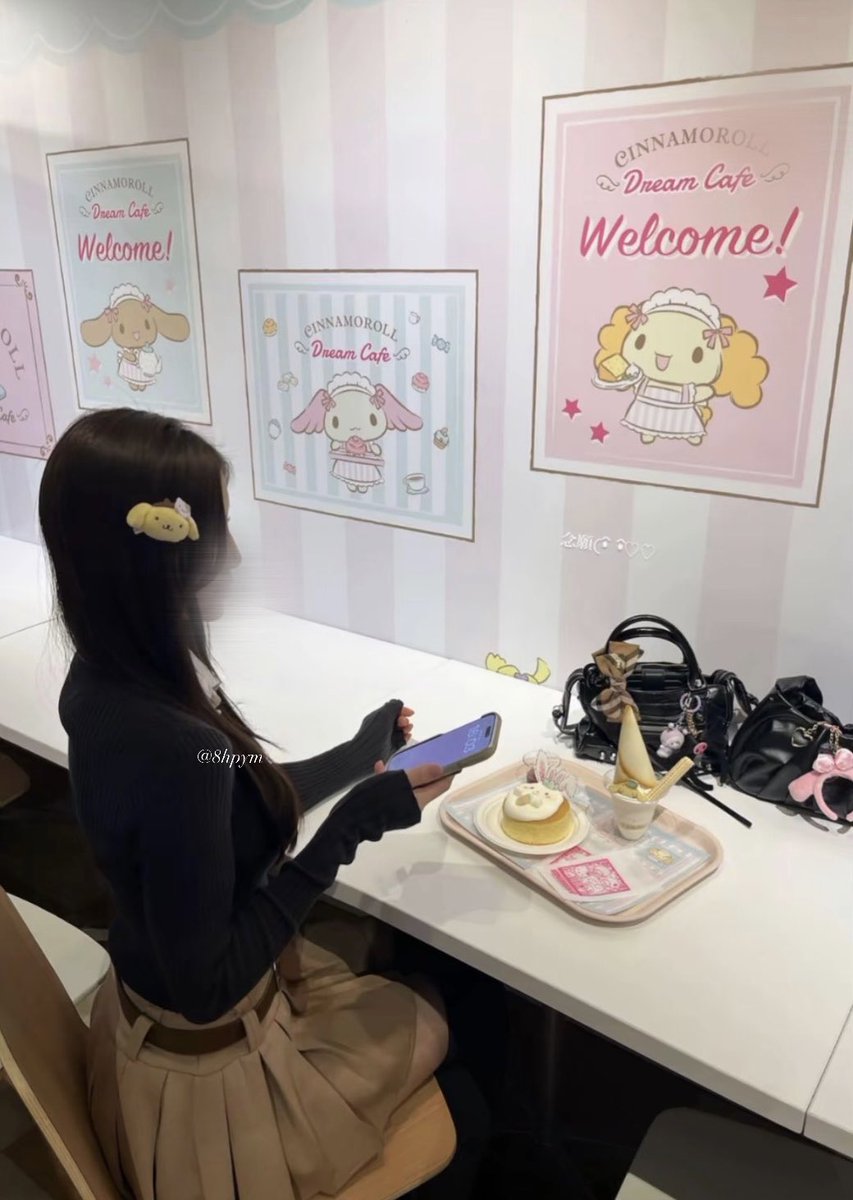 yuna tweet media