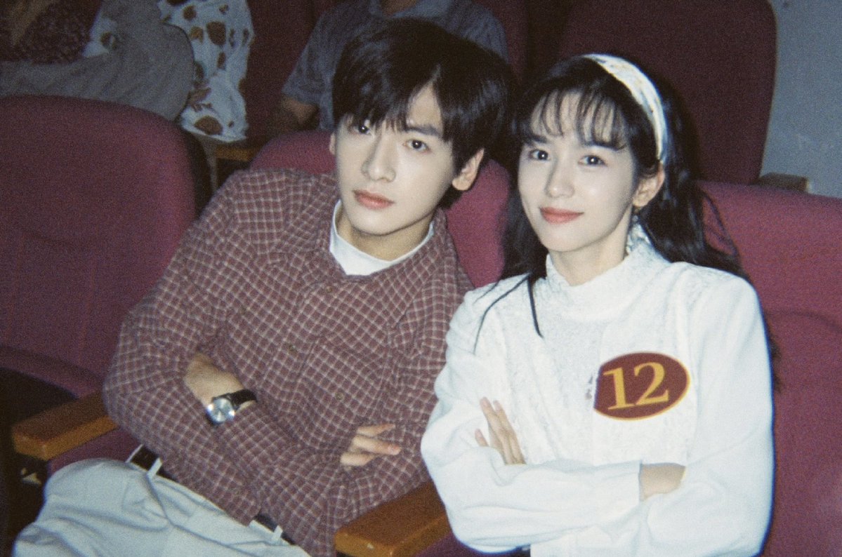 ForCdrama's tweet image. #ZhouYe #ZhaiXiaowen shared some pics to bid farewell to drama #DreamOfGoldenYears