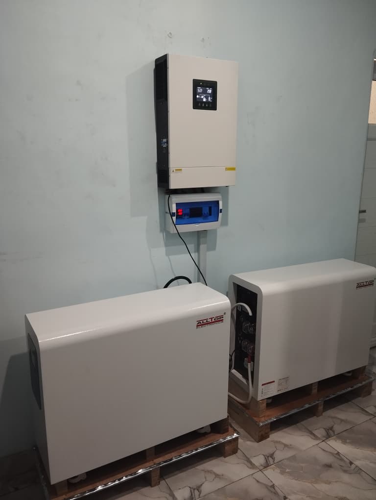 GraySolar tweet media