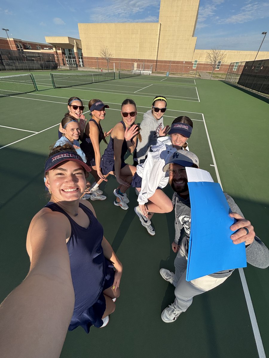 LNStennis tweet media