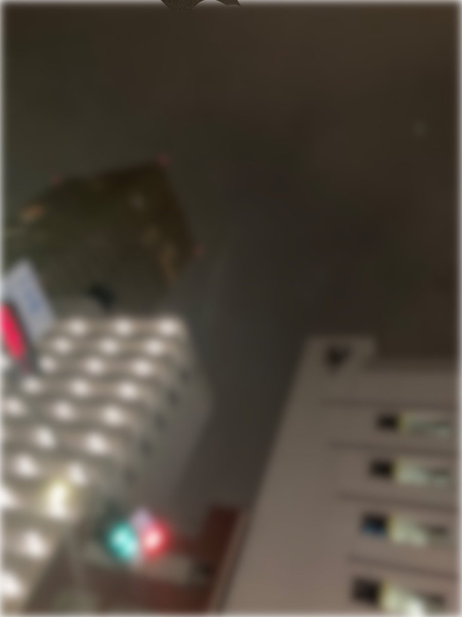 容原静 tweet media