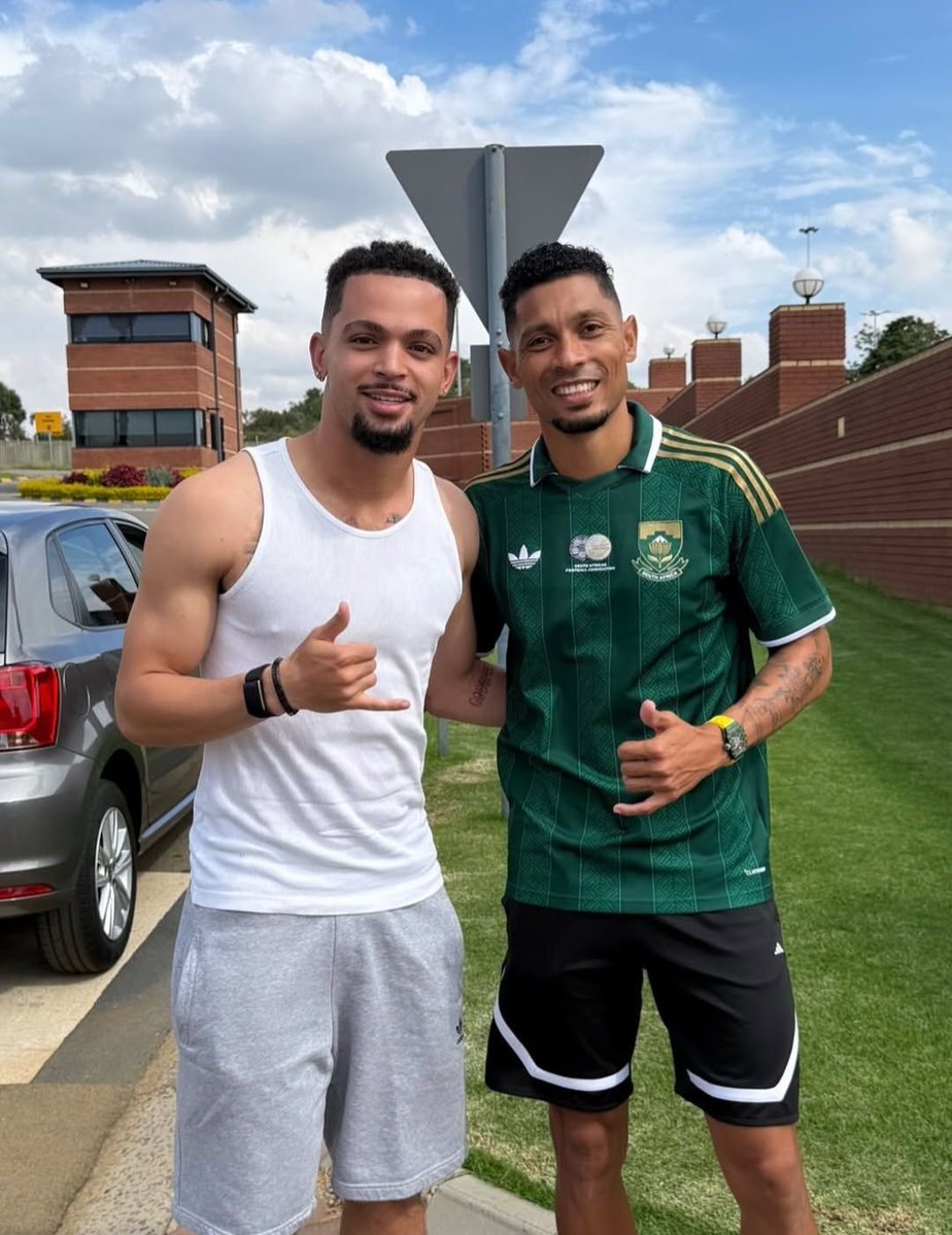 Bennett Family Vlog tweet media