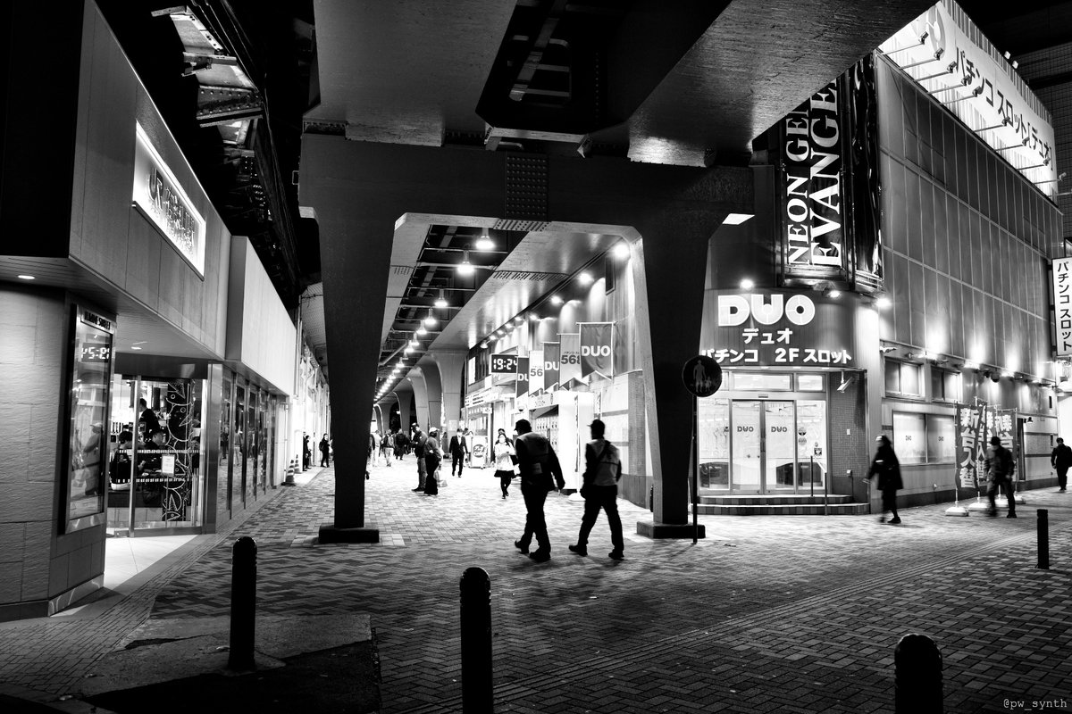 pw_synth's tweet image. 有楽町、東京     
#streetphotography #street #snap 
#SILKYPIX #monochrome 
#RICOHGR #GRIII #GR3