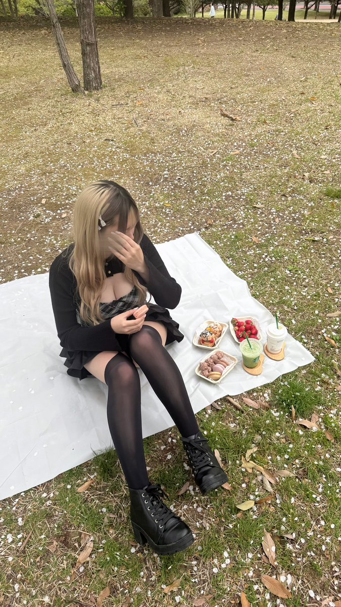 らいす tweet media