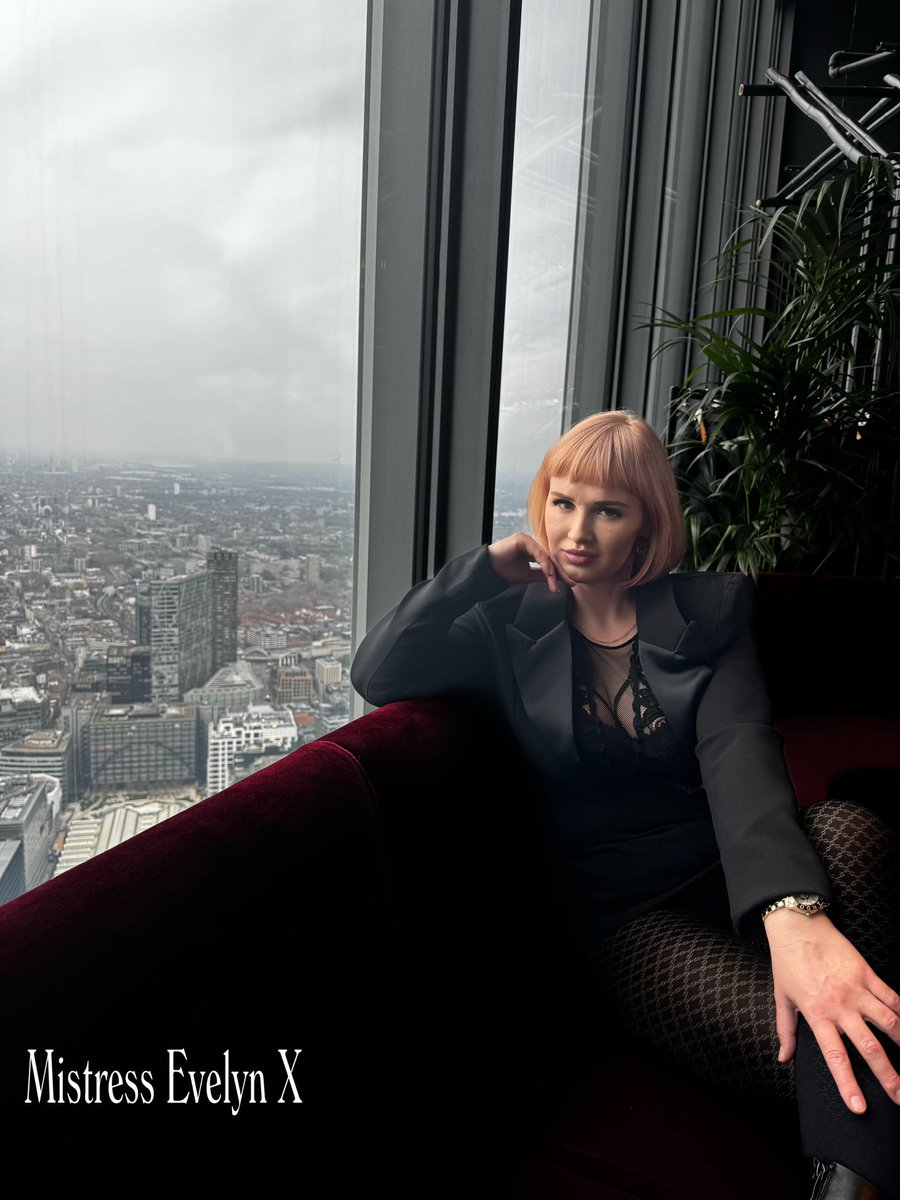 Mistress Evelyn X tweet media