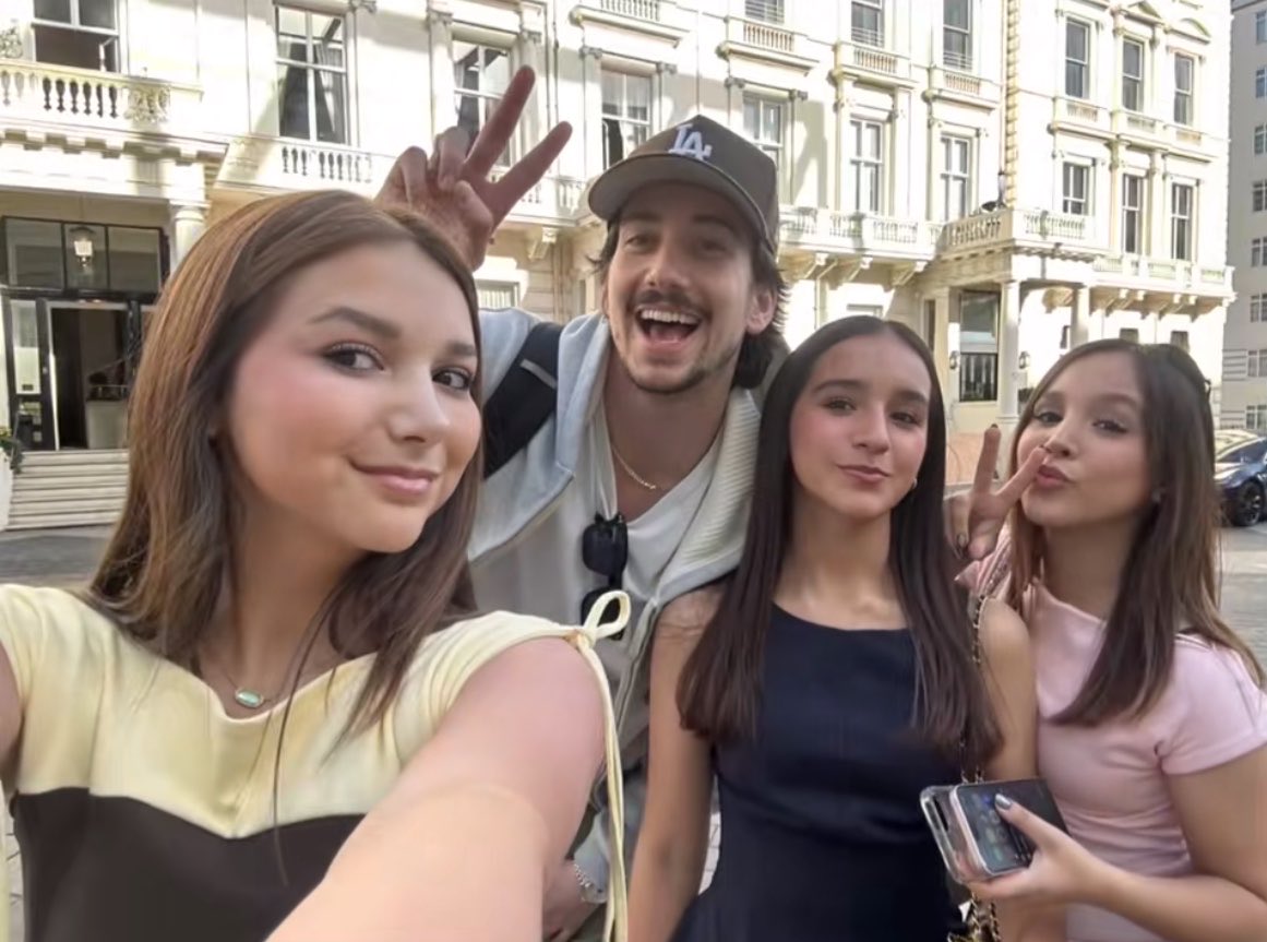 Milo Manheim Access tweet media