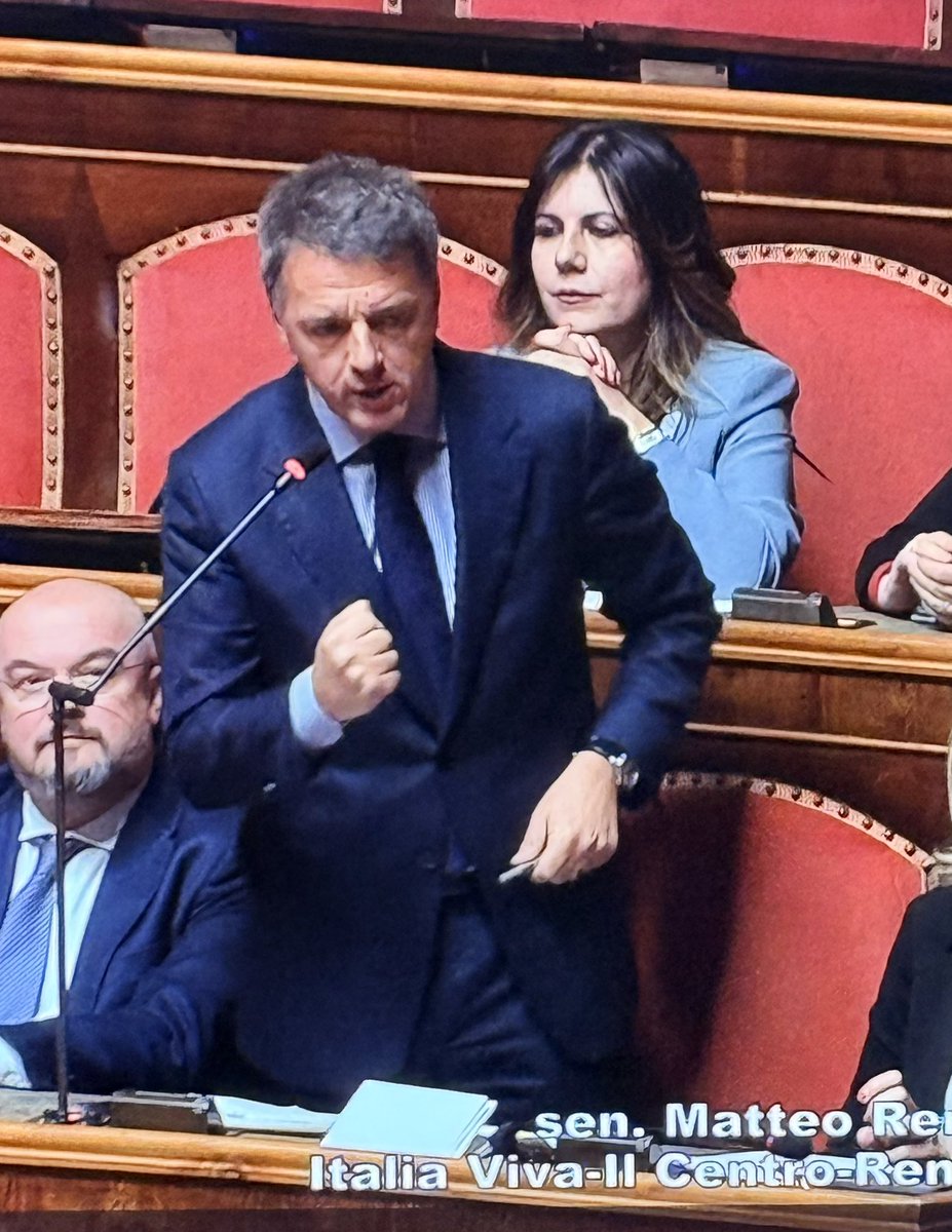 Moni Mari ® 🍀 tweet media