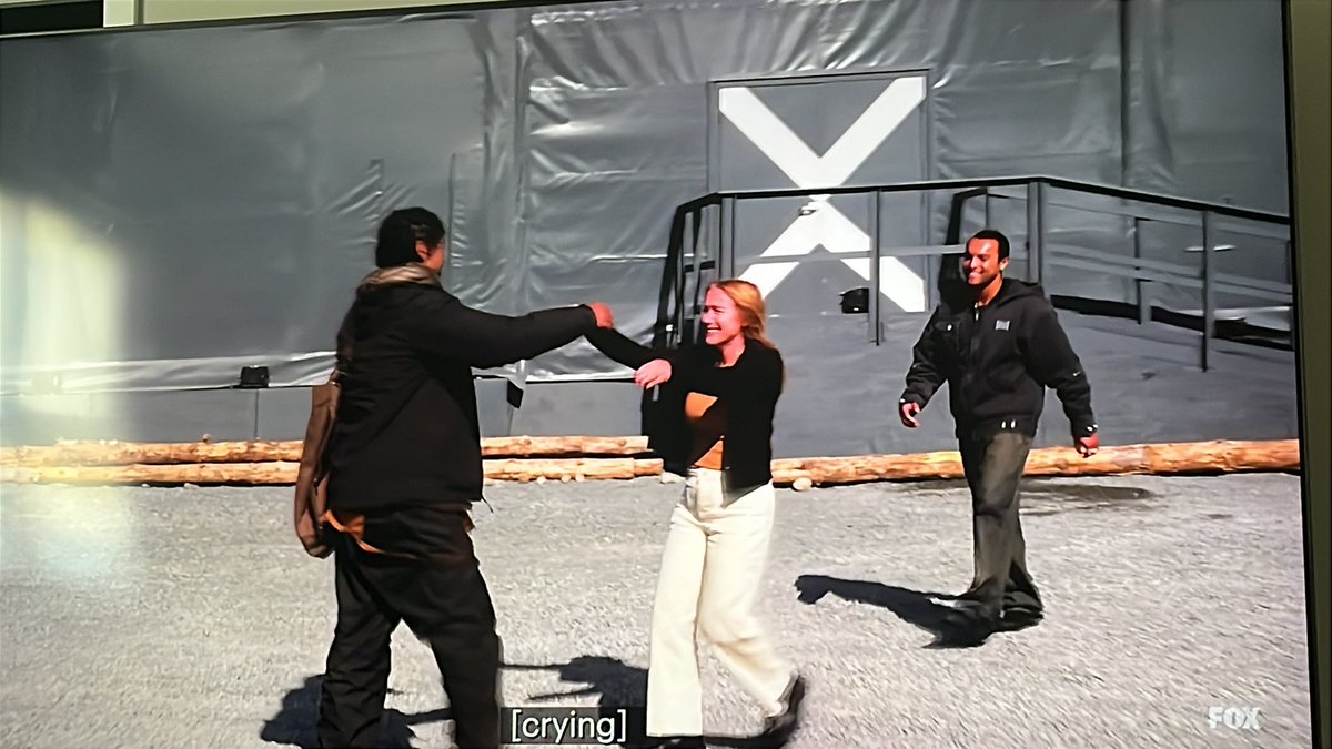 That will be the last season of Extracted I watch. 

What a boring season, producers catering towards loser survivalists, teams extracting their contestants out of personal endeavors, producers isolating strong survivors on baron 20 sqft islands.

None of it was a competition.