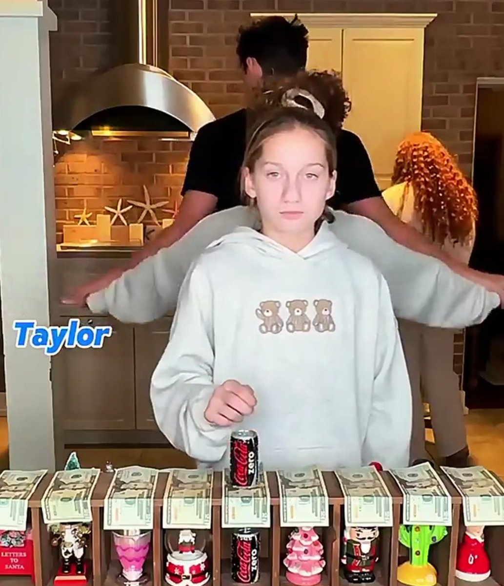 32DreaMe tweet media