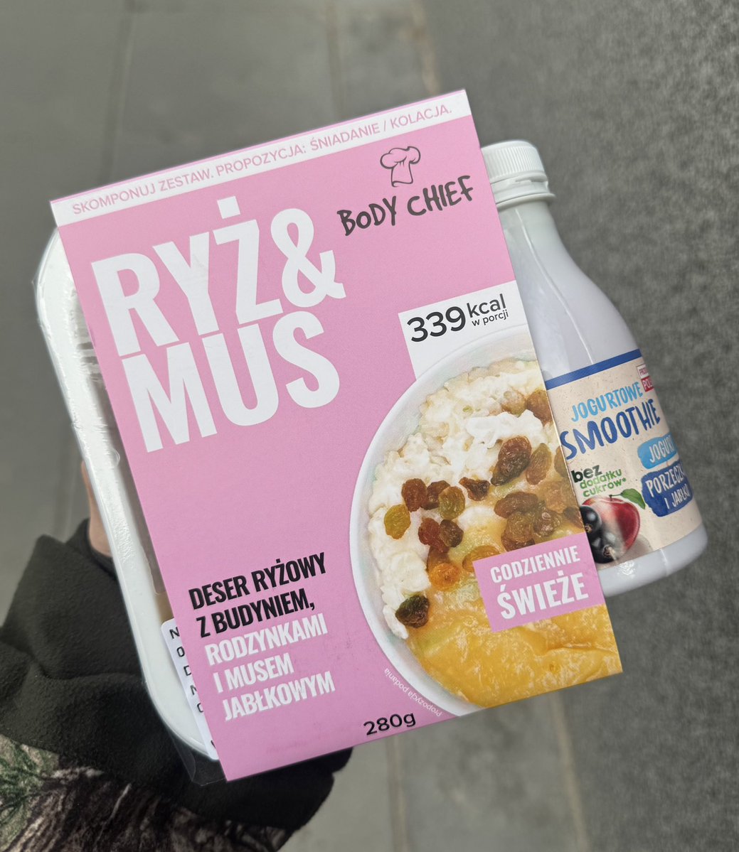 🫗 Мо || getting better *ೃ༄ tweet media