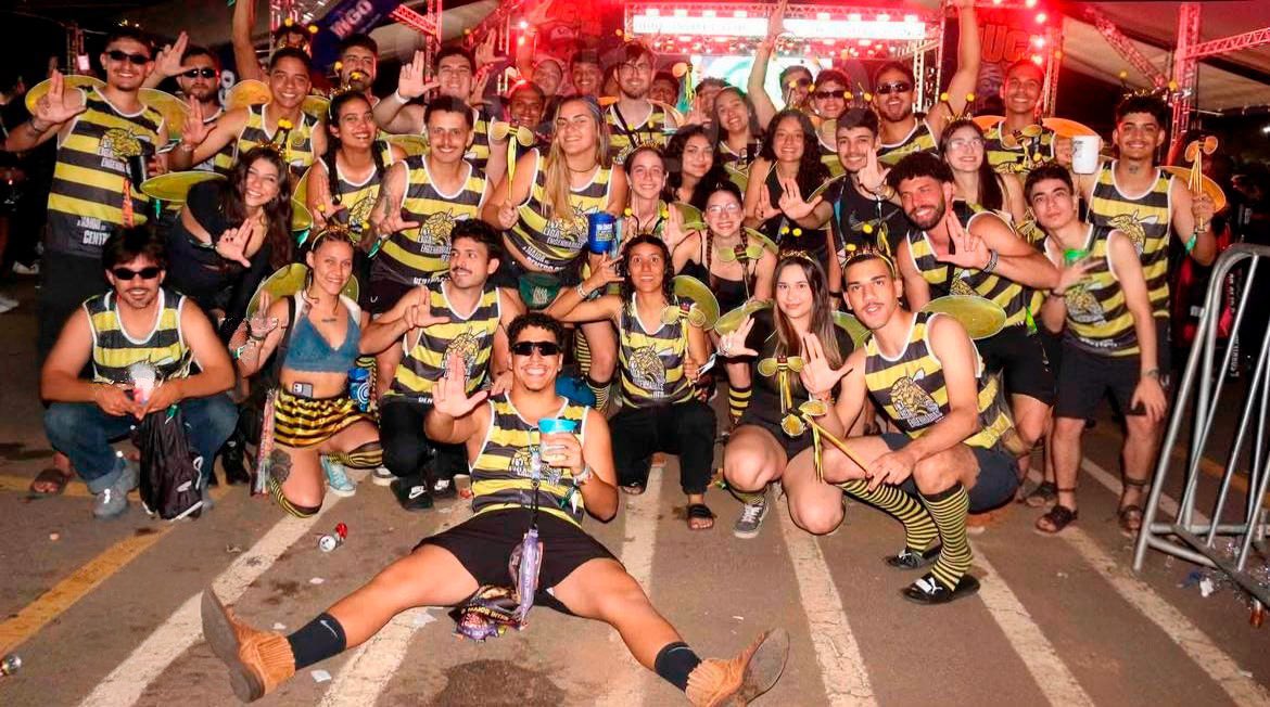 patheus 🐝 tweet media